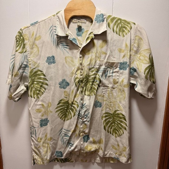 Tommy Bahama Other - Tommy Bahama Mens XL‎ Silk Tropical Monstera Floral Camp Shirt Cream Green Blue